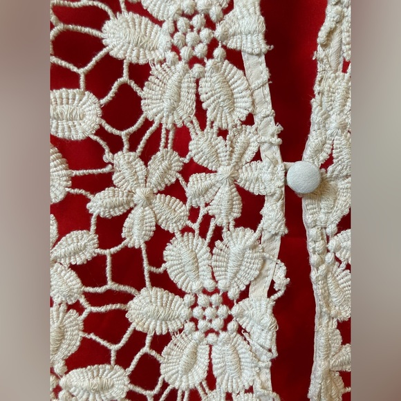 Stitch Knot silk and lace blouse (Anthropology) - Picture 3 of 8